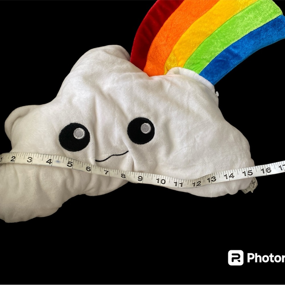 Rainbow pillow cloud - Picture 3 of 3